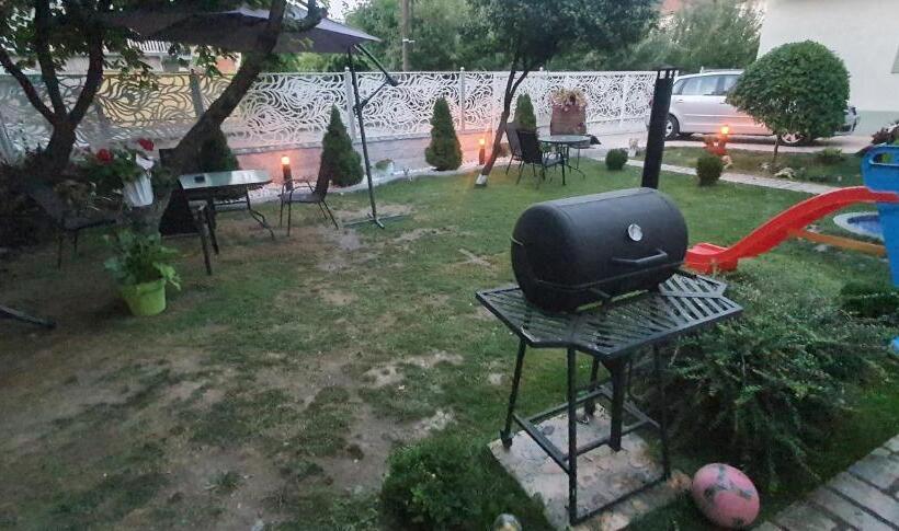 آپارتمان 1 خوابه, Antonio Apartments