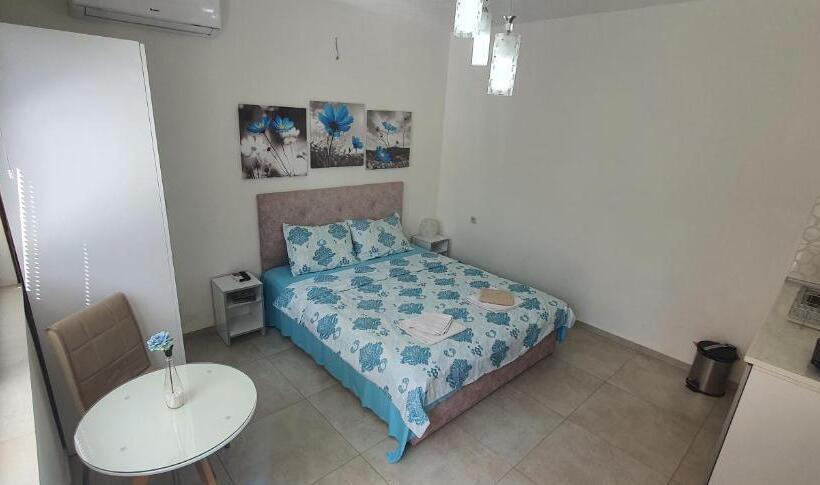 آپارتمان 1 خوابه, Antonio Apartments