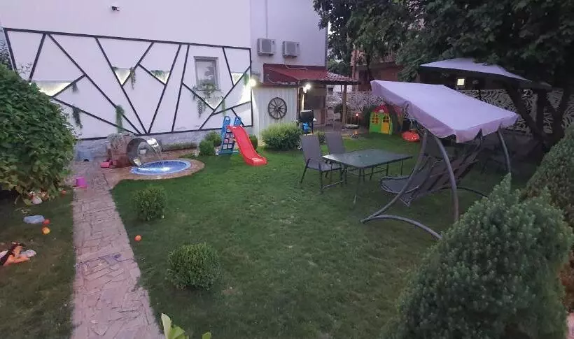آپارتمان 1 خوابه, Antonio Apartments
