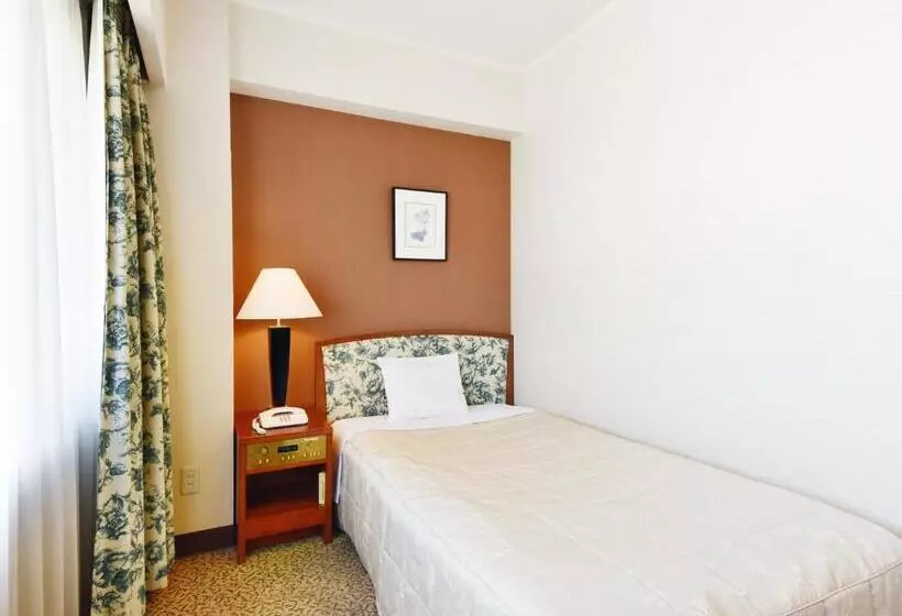 Habitación Estàndard Individual, Crown Palais Chiryu