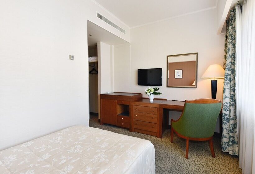 חדר סטנדרט יחיד, Crown Palais Chiryu