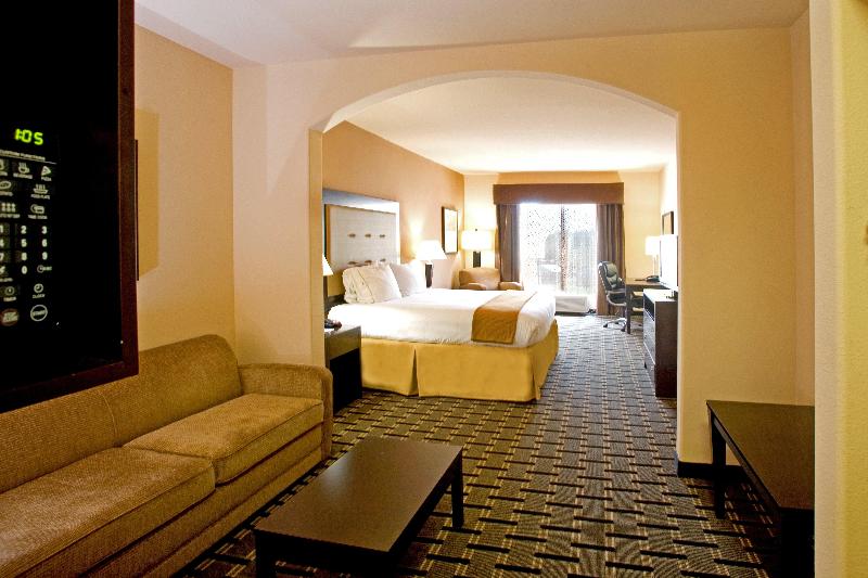 장애인을 위한 킹사이즈 침대 스탠다드 룸, Holiday Inn Express Suites Beeville By Ihg
