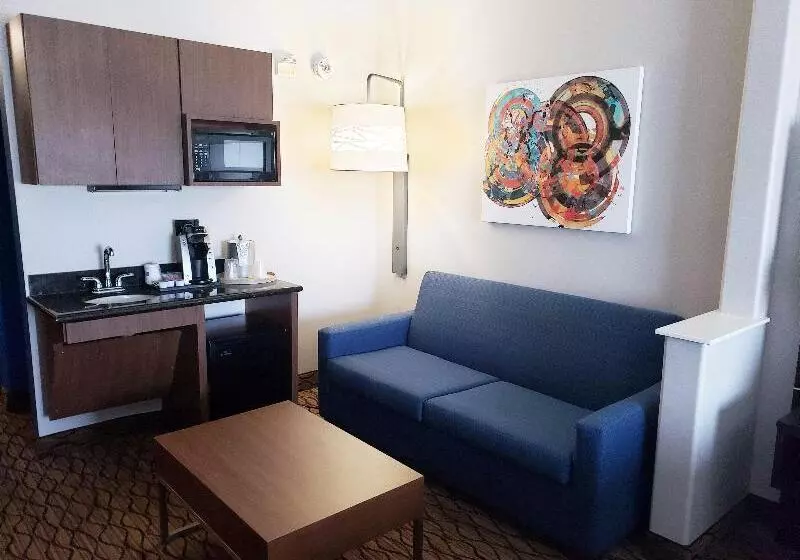 キングサイズベッドのスイートルーム, Holiday Inn Express San Angelo, An Ihg
