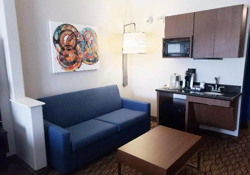 キングサイズベッドのスイートルーム, Holiday Inn Express San Angelo, An Ihg