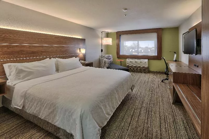 キングサイズベッドのスタンダードルーム, Holiday Inn Express & Suites Portales, An Ihg
