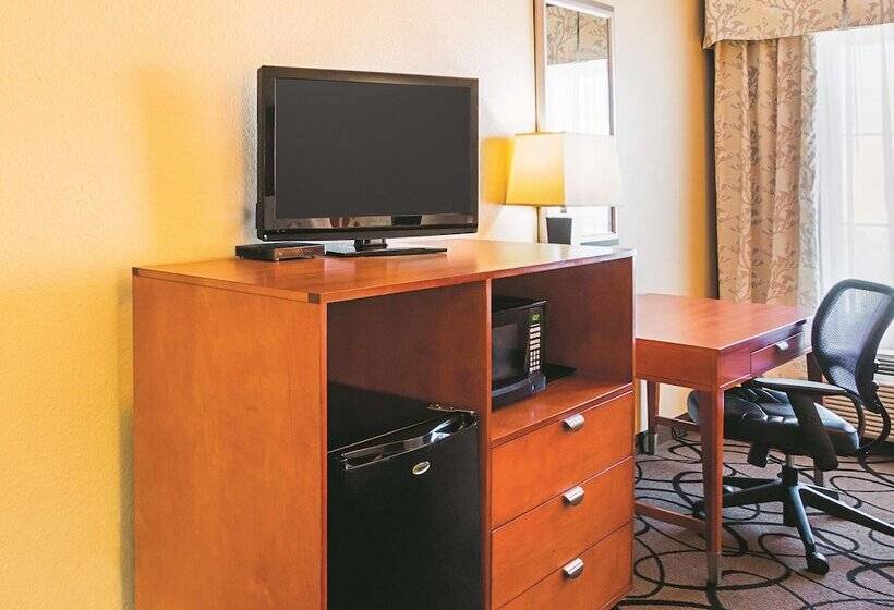 Студия Deluxe, La Quinta By Wyndham Ft. Worth Forest Hill, Tx