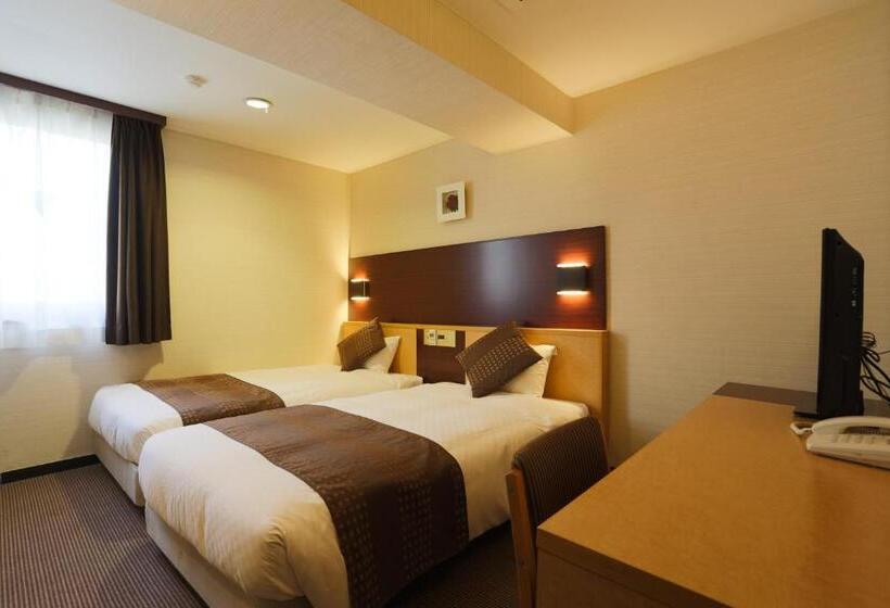 标准间, Ueno First City