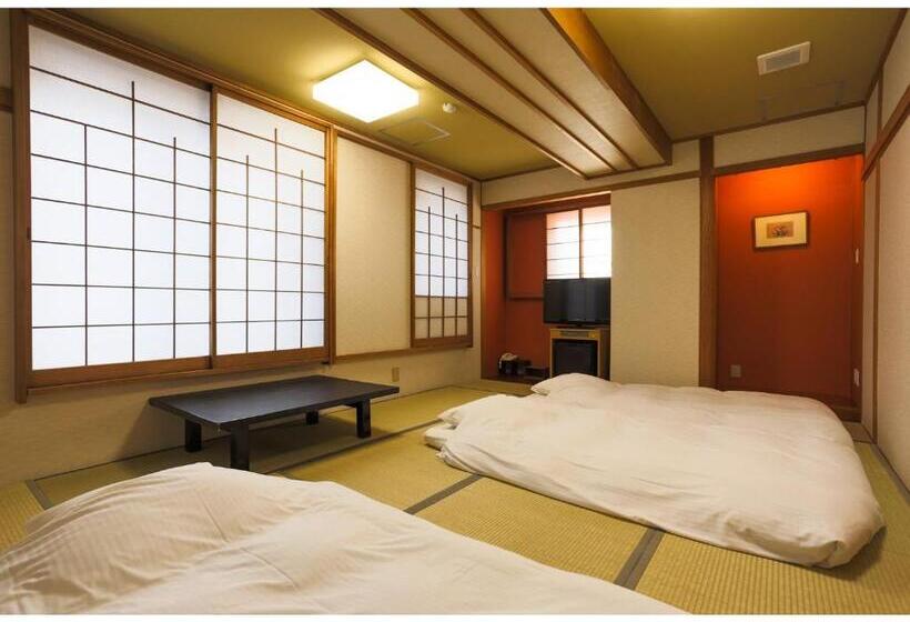 家庭间, Ueno First City