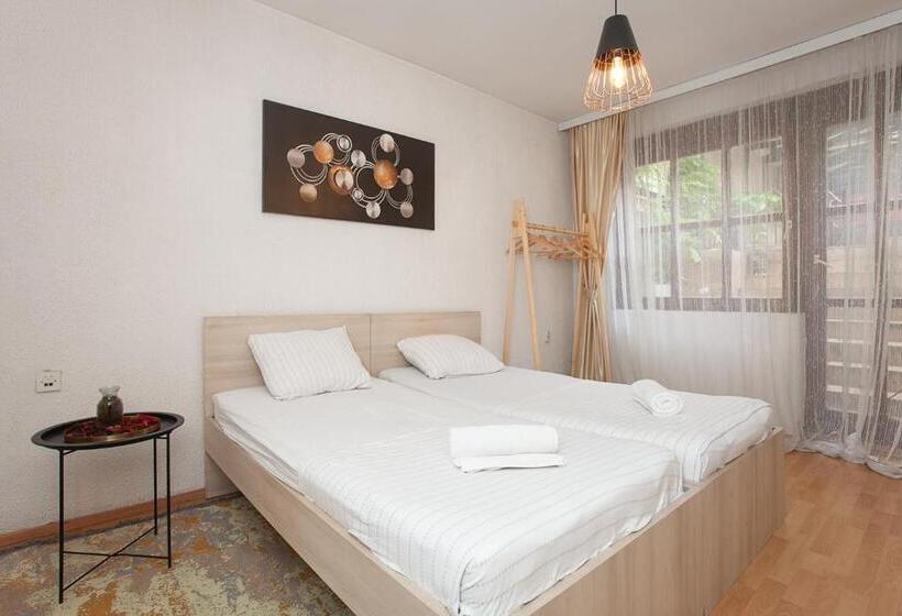 اتاق استاندارد, Urban Hostel & Apartments
