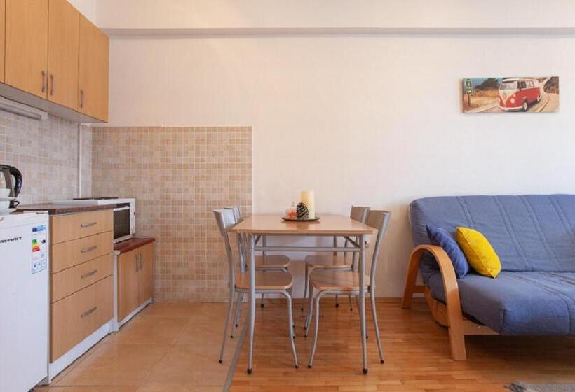آپارتمان 1 خوابه با بالکن, Urban Hostel & Apartments