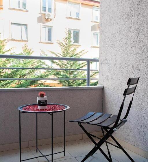 آپارتمان 1 خوابه با بالکن, Urban Hostel & Apartments