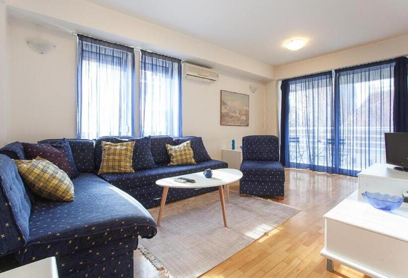 آپارتمان 1 خوابه با بالکن, Urban Hostel & Apartments