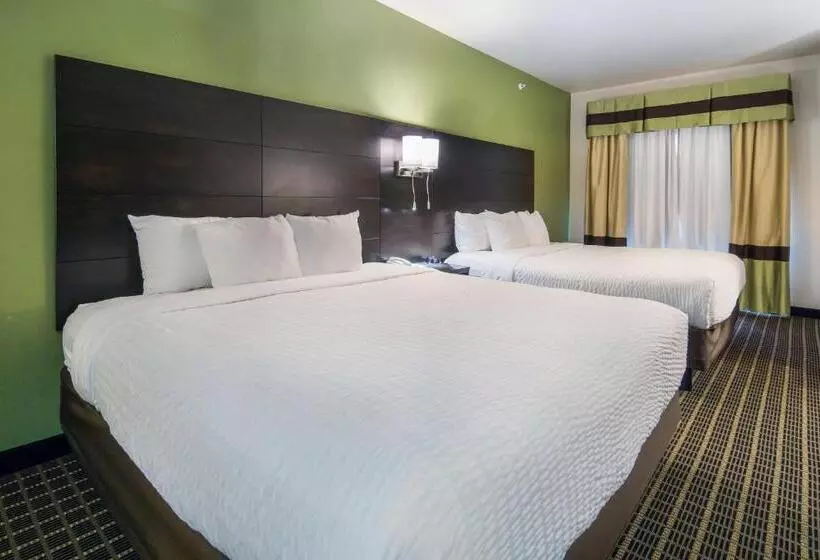 スイート, Clarion Inn & Suites Weatherford South