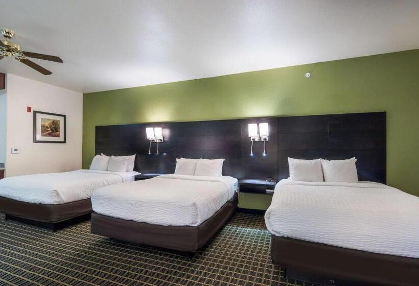 جناح, Clarion Inn & Suites Weatherford South