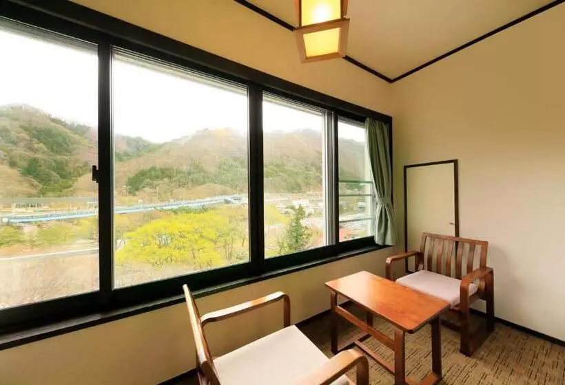 スタンダード4人部屋, Matsunoi