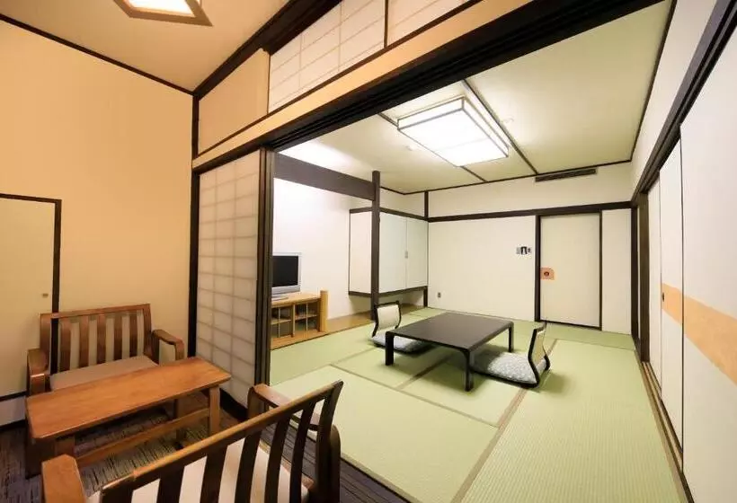 スタンダード4人部屋, Matsunoi