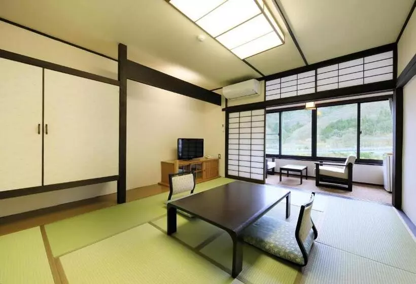 スタンダード4人部屋, Matsunoi