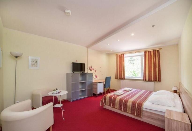 سوییت لوکس, Idilė Bed & Breakfast   Visaginas