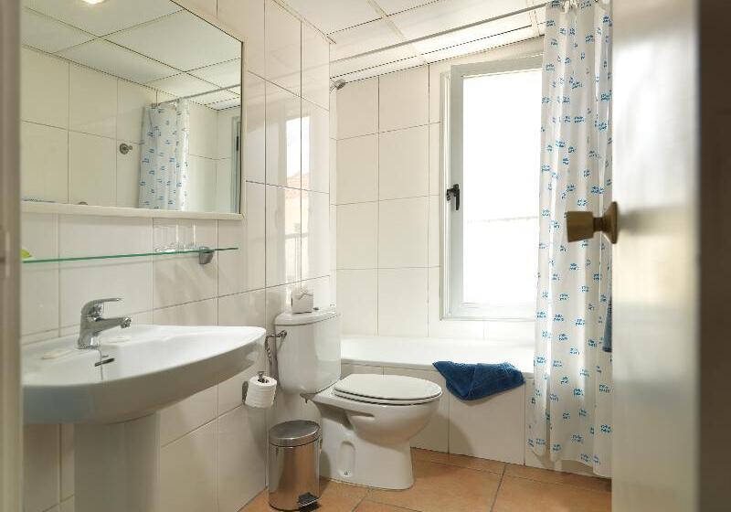 适合残疾人士使用的套间, Holiday Inn Express And Suites Winchester, An Ihg