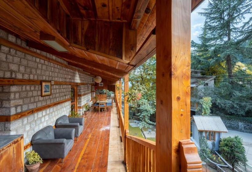 سوئیت با بالکن, Negi S Mayflower A Heritage Since 1965