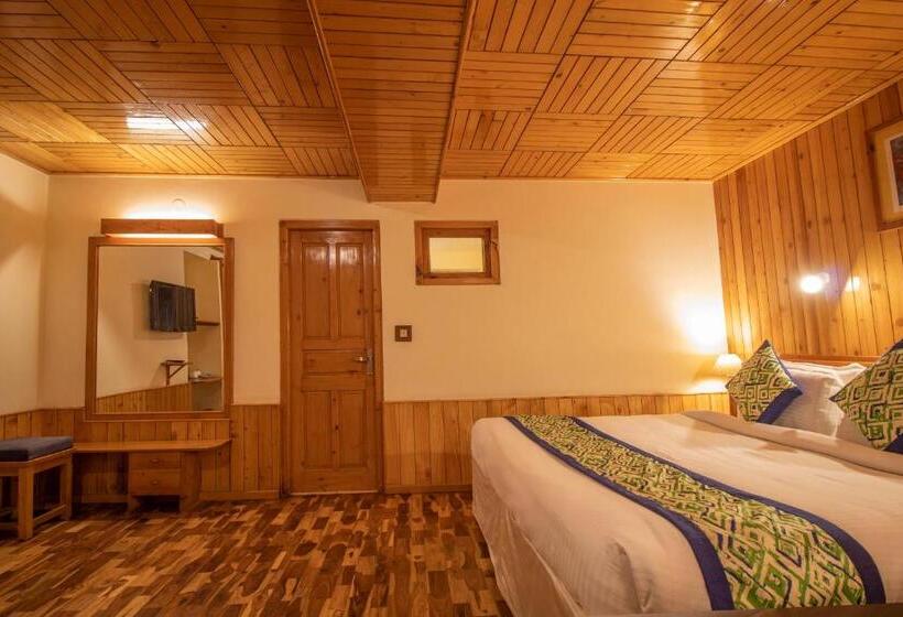 اتاق لوکس با چشم‌انداز, Negi S Mayflower A Heritage Since 1965