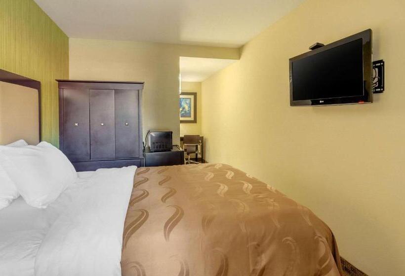 Номер Стандарт, Quality Inn