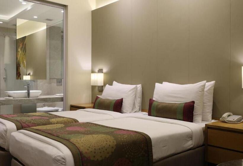 Номер Superior, The Imperial Palace