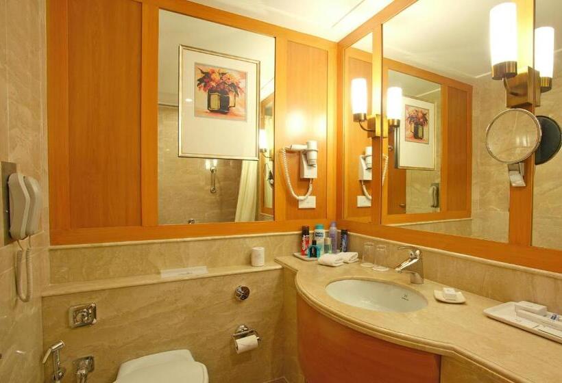 Номер Deluxe, The Imperial Palace