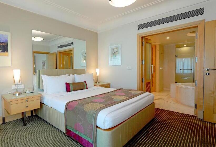 Президентский Люкс, The Imperial Palace