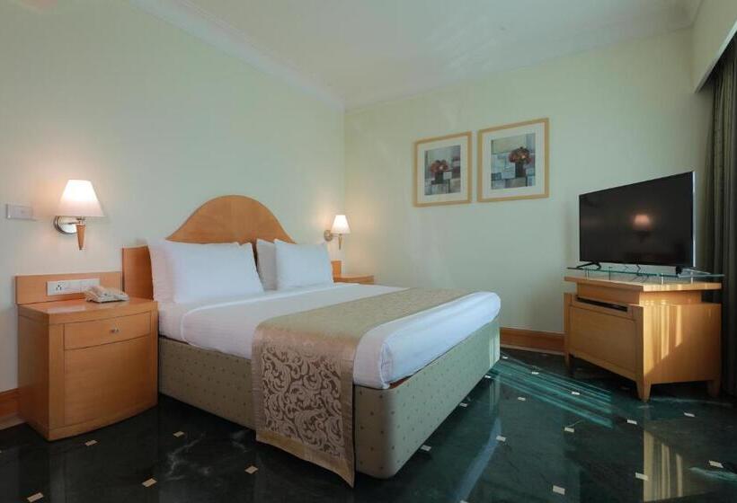 Президентский Люкс, The Imperial Palace