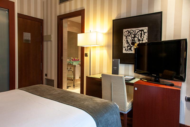 Номер Superior, The Imperial Palace