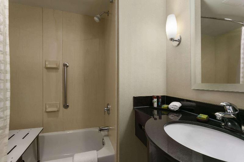 اتاق اکونومی, Toyoko Inn Kumamoto Shin-shigai