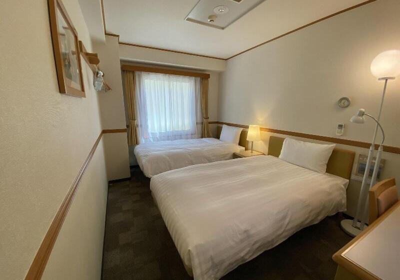 Номер Стандарт, Toyoko Inn Naha Omoromachi Ekimae
