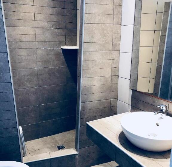 غرفة قياسية رباعية, Villa Livadaros