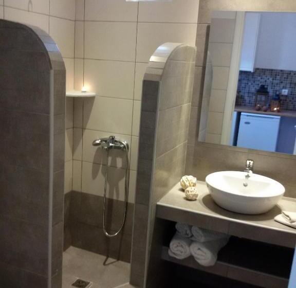 Апартаменты 1 Спальня, Villa Livadaros