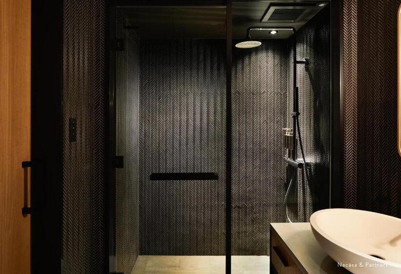 스탠다드 룸 킹사이즈 침대, The Tower Hotel Nagoya