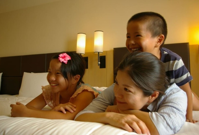 豪华房间, Doubletree By Hilton Hotel Naha