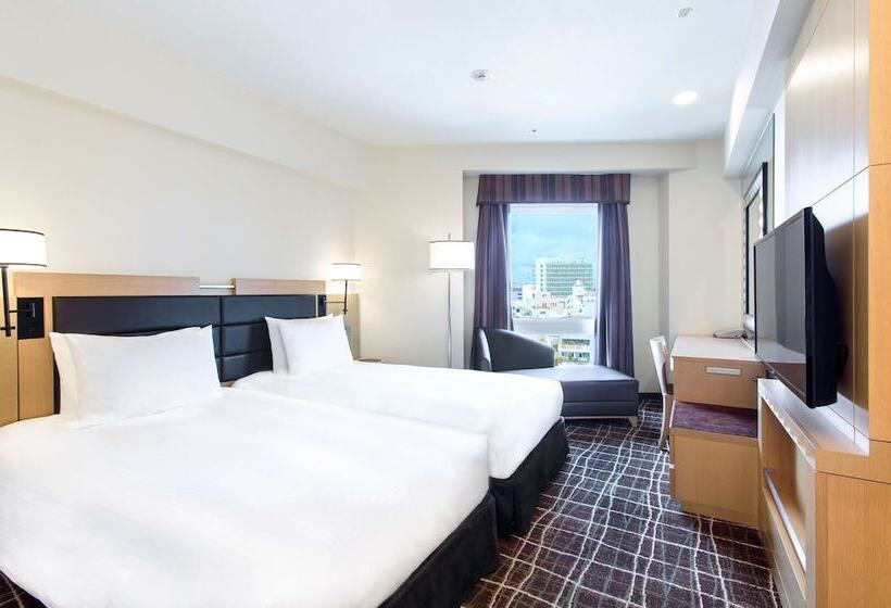 Номер Стандарт, Doubletree By Hilton Hotel Naha