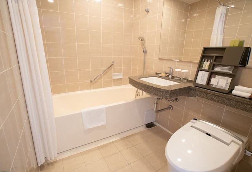 Семейный Номер, Doubletree By Hilton Hotel Naha