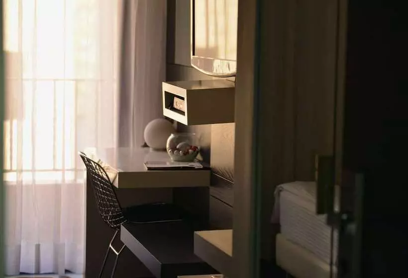 اتاق استاندارد, Aleph Boutique