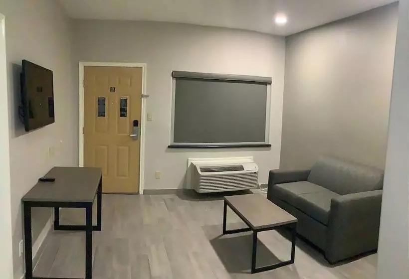 Sviitti, Americas Best Value Inn & Suites San Benito