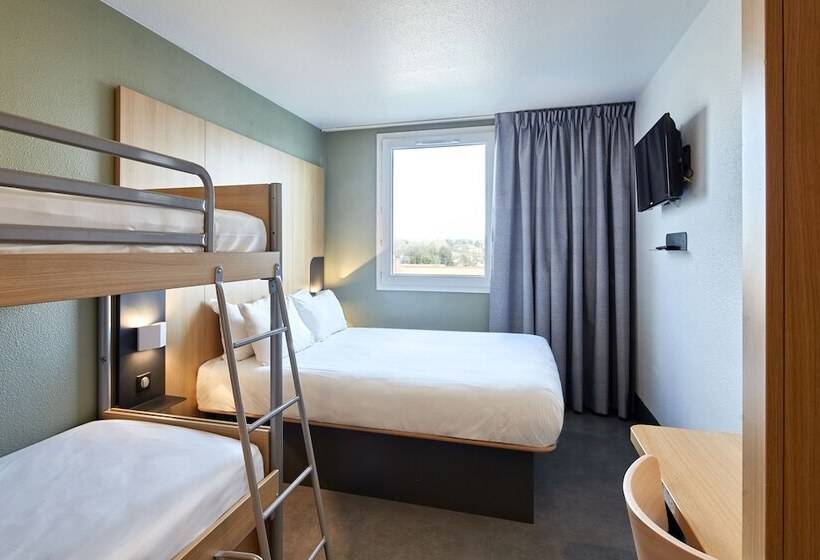 Четырехместный Номер Стандарт, B&b Hotel Paris Nord Gonesse Parc Des Expos