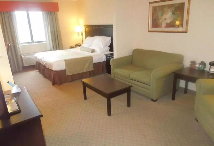 キングサイズベッドのスイートルーム, Best Western Danville Inn