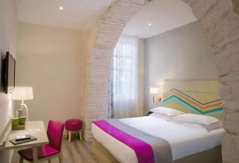 اتاق راحتی, Best Western Hotel Du Roy D Aragon