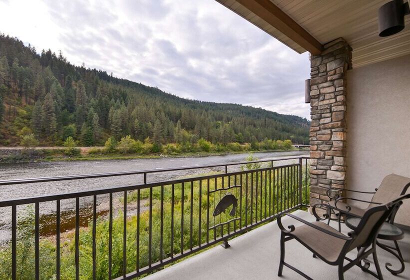 标准间带双人床, Best Western Lodge At River S Edge