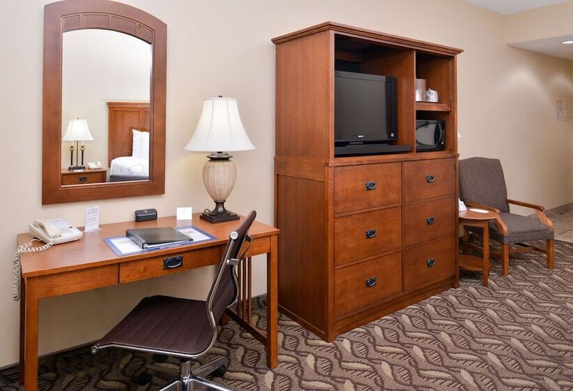 Номер Стандарт 2 Двуспальные Кровати, Best Western Lodge At River S Edge