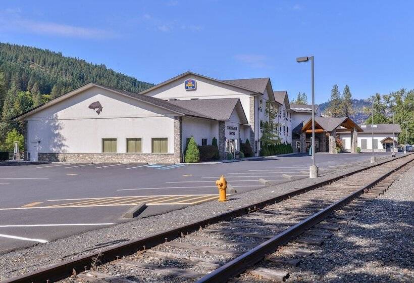 带2个双人床的标准工作室, Best Western Lodge At River S Edge