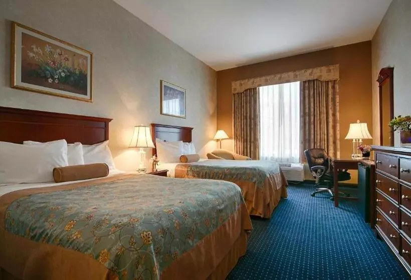 ２ダブルベッドのスタンダードルーム, Best Western Plus Mentor Cleveland Northeast