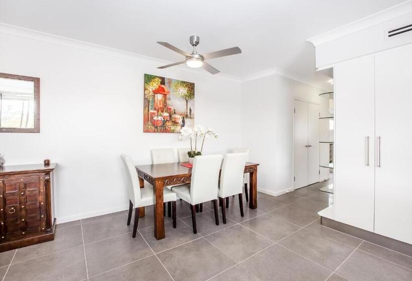 침실 3개 아파트, Bridgewater Terraces