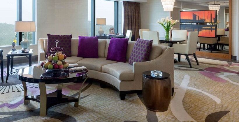 سوئیت پریمیوم, Conrad Macao